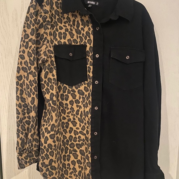 Shacket - Picture 1 of 2